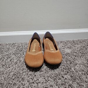 Rothy's Fawn Ballet  Size 8.5 Round Toe Slip-On Flats